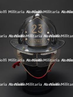 Canada, lot de deux casques de pompiers de Quebec et de Montreal. Canada, set of two firefighter helmets from Quebec City and Montreal. — miniature 3