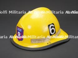 Canada, casque de sapeur-pompier de Kootenay. Canada, Kootenay firefighter helmet. — photo 1