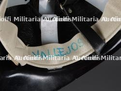 Chili et Argentine, deux casques de sapeurs-pompiers. Chile and Argentina, two firefighter helmets. — photo 14
