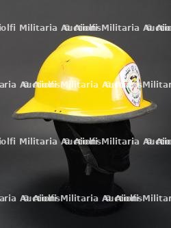 Cisjordanie, casque de sapeur-pompier de Naplouse. West Bank, Nablus firefighter helmet. — photo 2