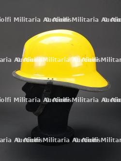 Cisjordanie, casque de sapeur-pompier de Naplouse. West Bank, Nablus firefighter helmet. — photo 5