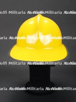 Cisjordanie, casque de sapeur-pompier de Naplouse. West Bank, Nablus firefighter helmet. — miniature 6