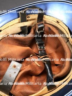 Danemark, casque de sapeur-pompier. Denmark, firefighter helmet. — photo 11