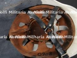 Danemark, lot de deux casques de sapeurs-pompiers. Denmark, set of two firefighter helmets. — photo 17