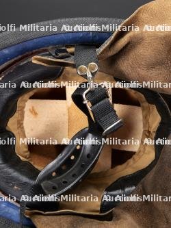 Danemark, casque de sapeur-pompier. Denmark, firefighter helmet. — miniature 9