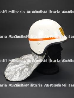 Danemark, lot de deux casques de sapeurs-pompiers. Denmark, set of two firefighter helmets. — miniature 3