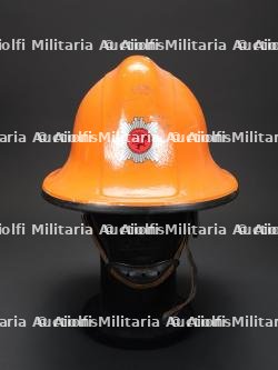 Danemark, lot de deux casques de sapeurs-pompiers. Denmark, set of two firefighter helmets. — photo 13