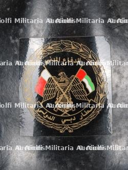 emirats arabes unis, casque de sapeur-pompier. United Arab Emirates, firefighter helmet. — photo 4