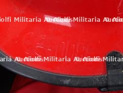 Entreprises privees, cinq casques de sapeurs-pompiers et de services de securite. Private companies, five firefighter and security service helmets. — miniature 11