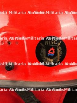Entreprises privees, cinq casques de sapeurs-pompiers et de services de securite. Private companies, five firefighter and security service helmets. — miniature 12