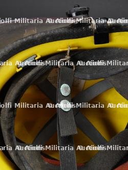 Espagne, lot de deux casques de sapeurs-pompiers. Spain, set of two firefighter helmets. — miniature 13