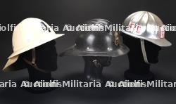 etats-Unis, lot de cinq casques de pompiers et de secouristes. United States, set of five firefighter and rescue helmets. — photo 3