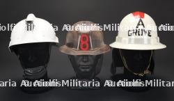 etats-Unis, lot de quatre casques de sapeurs-pompiers des annees 1960 a 1980, accompagne d'un casque francais. United States, set of four firefighter helmets from the 1960s to the 1980s, together with a French helmet. — miniature 2