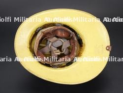 etats-Unis, casque de pompier WFD en fibre de verre. United States, WFD fibreglass firefighter helmet. — miniature 7