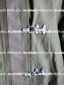 etats-Unis, veste de sapeur-pompier militaire de la periode de la guerre du Vietnam. United States, military firefighter's jacket from the Vietnam War period. — photo 2