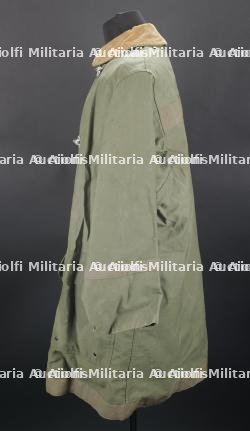 etats-Unis, veste de sapeur-pompier militaire de la periode de la guerre du Vietnam. United States, military firefighter's jacket from the Vietnam War period. — photo 3