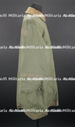 etats-Unis, veste de sapeur-pompier militaire de la periode de la guerre du Vietnam. United States, military firefighter's jacket from the Vietnam War period. — miniature 5