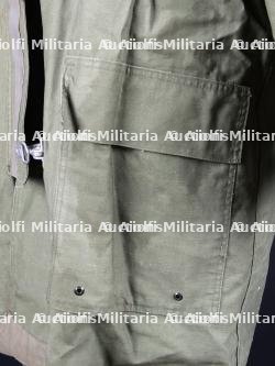 etats-Unis, veste de sapeur-pompier militaire de la periode de la guerre du Vietnam. United States, military firefighter's jacket from the Vietnam War period. — photo 7