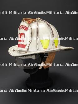 etats-Unis, casque d'assistant sapeur-pompier. United States, assistant firefighter's helmet.