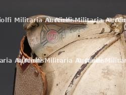 etats-Unis, casque de chef de sapeurs-pompiers americains. United States, American fire chief's helmet. — photo 5