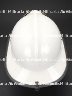 etats-Unis, casque de chef de sapeurs-pompiers americains. United States, American fire chief's helmet. — miniature 6