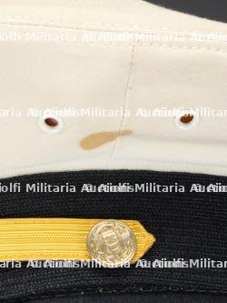 etats-Unis, casquette a visiere de chef des pompiers de l'United States Naval Academy. United States, US Naval Academy Fire Chief peaked cap. — miniature 10