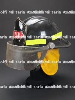 etats-Unis, casque de sapeur-pompier de Livermore-Pleasanton, Californie. United States, Livermore-Pleasanton, California, firefighter helmet.