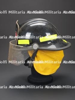 etats-Unis, casque de sapeur-pompier de Livermore-Pleasanton, Californie. United States, Livermore-Pleasanton, California, firefighter helmet. — miniature 5