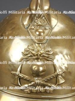 Europe, lot de trois casques de pompiers. Europe, set of three firefighter helmets. — miniature 4