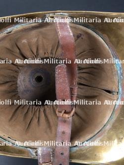 Europe, lot de trois casques de pompiers. Europe, set of three firefighter helmets. — photo 11