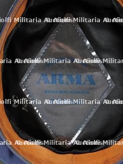 Europe centrale, lot de cinq coiffures de sapeurs-pompiers. Central Europe, set of five firefighter headpieces. — photo 11