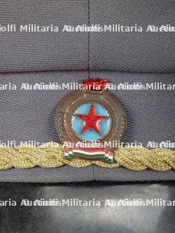 Europe centrale, lot de cinq coiffures de sapeurs-pompiers. Central Europe, set of five firefighter headpieces. — photo 16