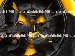 Europe centrale, lot de cinq casques de sapeurs-pompiers. Central Europe, set of five firefighter helmets. — photo 11