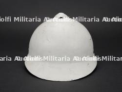 Finlande, casque de sapeur-pompier modele M17. Finland, model M17 firefighter helmet. — miniature 4