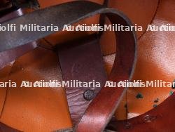 Finlande, lot de trois casques de sapeurs-pompiers. Finland, set of three firefighter helmets. — photo 11
