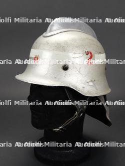 Finlande, casque de sapeur-pompier de Laponie. Finland, Lapland firefighter helmet. — photo 1