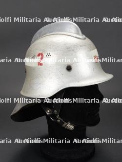 Finlande, casque de sapeur-pompier de Laponie. Finland, Lapland firefighter helmet. — miniature 2