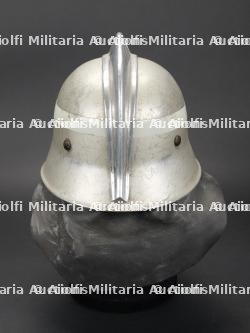 Finlande, casque de sapeur-pompier de Laponie. Finland, Lapland firefighter helmet. — photo 7