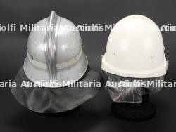 Suede et Finlande, lot de deux casques de sapeurs-pompiers. Sweden and Finland, set of two firefighter helmets. — miniature 7