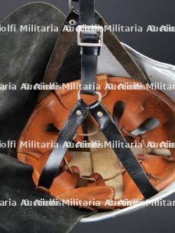 Suede et Finlande, lot de deux casques de sapeurs-pompiers. Sweden and Finland, set of two firefighter helmets. — miniature 14