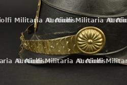 Reconstitutions d'un casque a camail et d'une casquette de feu. Reproductions of a mail-neck-guard helmet and a fire cap. — photo 4