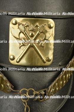 Reconstitutions d'un casque a camail et d'une casquette de feu. Reproductions of a mail-neck-guard helmet and a fire cap. — miniature 7