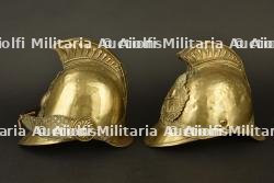 France, lot de deux casques de sapeurs-pompiers, modeles 1830-1848. France, set of two firefighter helmets, 1830–1848 models. — photo 11