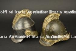 France, casquette de feu et casque de pompier en tole. France, fire cap and sheet-metal firefighter helmet. — miniature 5
