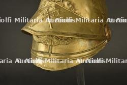France, casque de sapeur-pompier de Puiseaux, dans le Loiret, vers 1850. France, firefighter helmet from Puiseaux, Loiret, circa 1850. — miniature 8