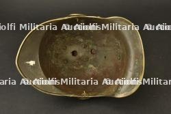 France, casque de sapeur-pompier modele 1855 de Belleme, dans l'Orne. France, model 1855 firefighter helmet from Belleme, Orne. — photo 3