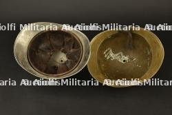 France, lot de deux casques de sapeurs-pompiers de Longwy. France, group of two firefighter helmets from Longwy. — miniature 2