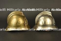 France, lot de deux casques de sapeurs-pompiers de Paris. France, group of two Paris firefighter helmets. — photo 10