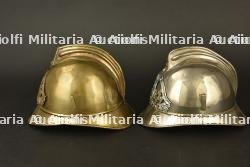 France, lot de deux casques de sapeurs-pompiers de Paris. France, group of two Paris firefighter helmets. — miniature 12
