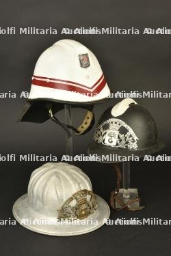 France, lot de casques de sapeurs-pompiers de Vendee, de Pamiers et du Var. France, group of firefighter helmets from Vendee, Pamiers and Var.